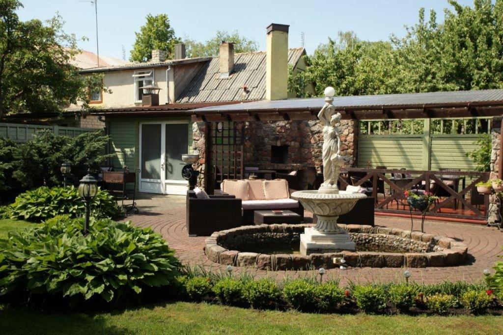 Vila Florena Garden Palanga Exteriör bild