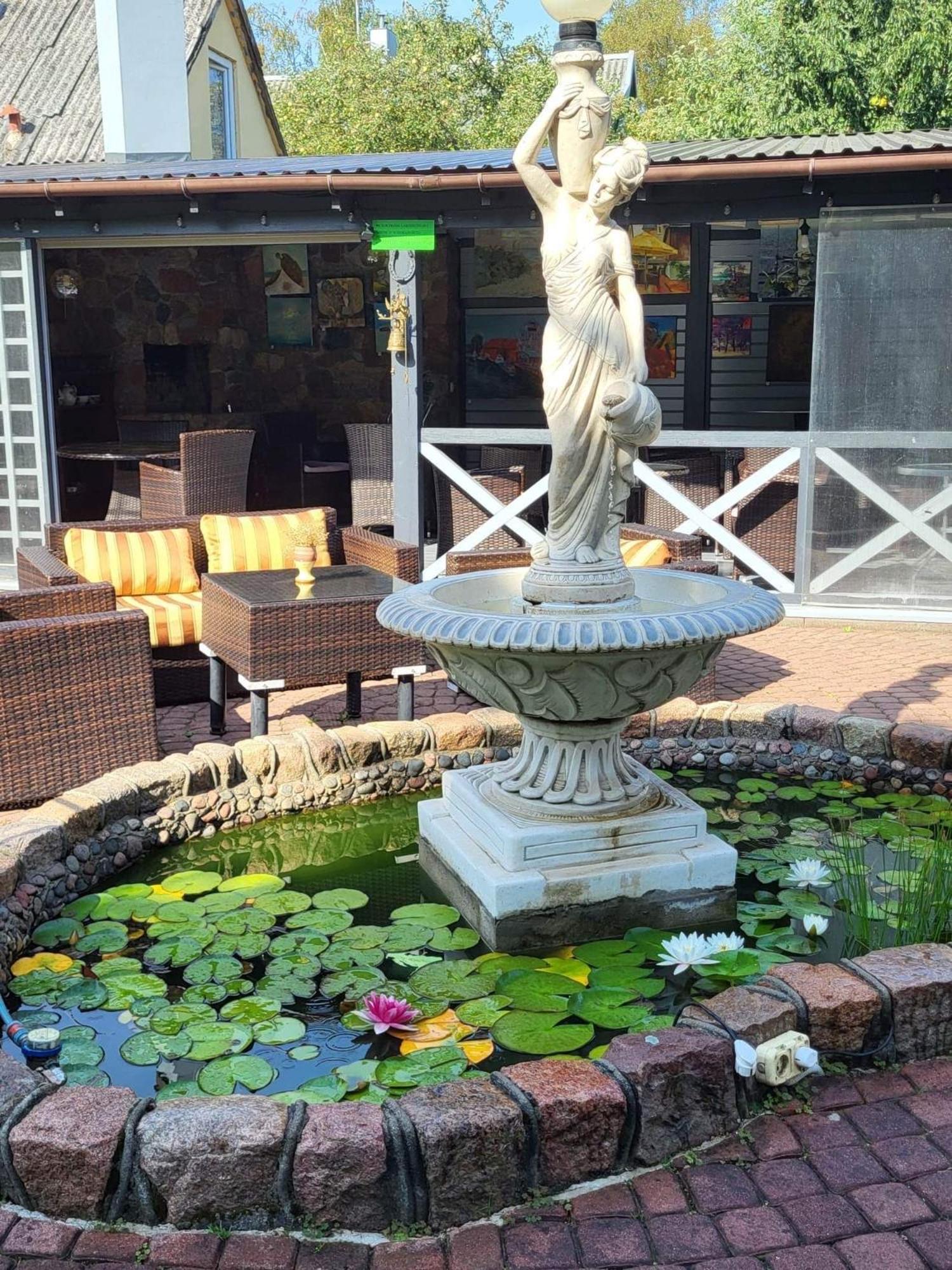 Vila Florena Garden Palanga Exteriör bild